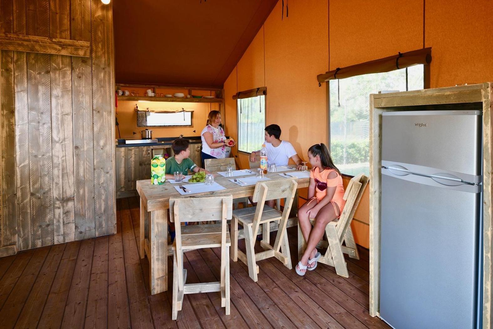 Vakantiepark Barricata Village 5*
